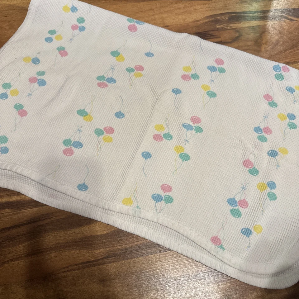 Baby Morgan Cotton Blanket Thermal Waffle Weave Pastel Balloons Vintage USA Cozy - Image 3 of 3