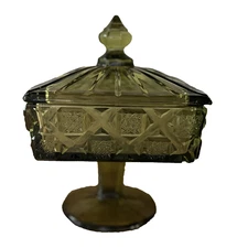 Westmoreland Old Quilt Green Pedestal Candy Sweetmeat with Lid