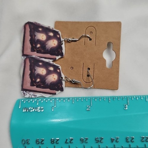 Juego de 2 pares de pendientes de Halloween para mujer gancho francés perforado fantasma velas libro - Imagen 5 de 6