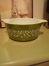 PYREX SPRING BLOSSOM CRAZY DAISY CASSEROLE DISH BOWL VINTAGE