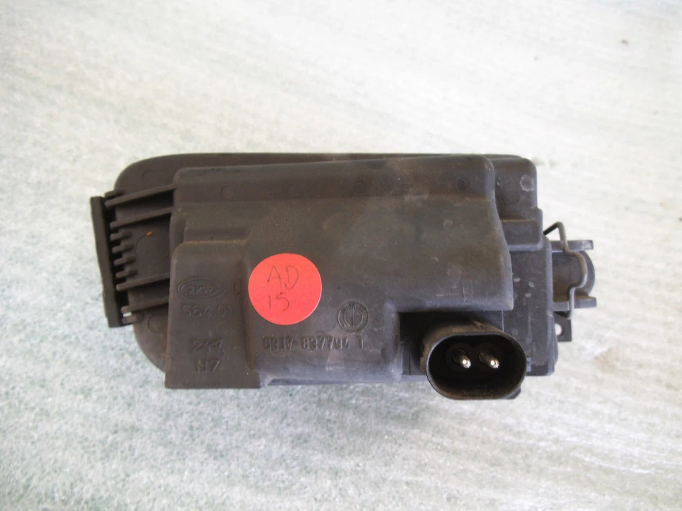 Luz antiniebla izquierda del lado del conductor BMW 540i 528i Z3 1995-2002 63178377941 OEM FÁBRICA Foto 3 de 3