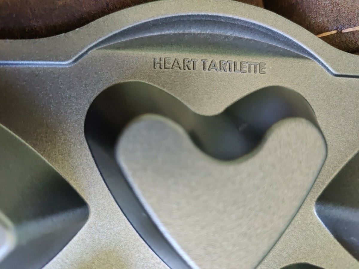 Williams Sonoma Hearts Tartlet Pan Nordic Ware USA | eBay