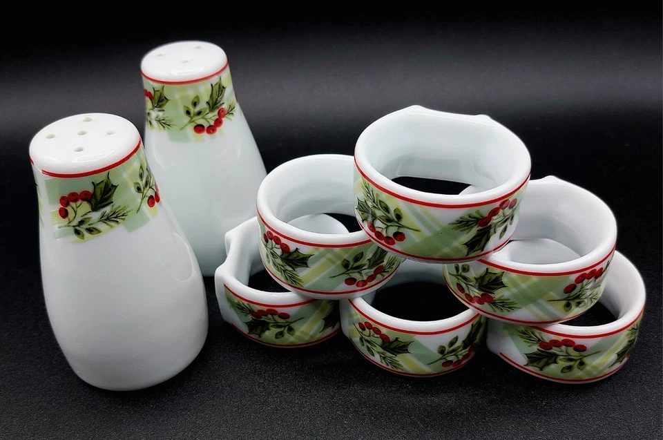 Juego de sal y pimienta Gibson Navidad -6 soportes para anillos de servilleta/a cuadros verdes/rojo Foto 2 de 4