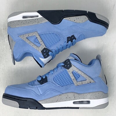 Air Jordan 4 UNC University Blue Sneaker, Size 6Y / 7.5W