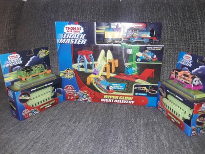 trackmaster hyper glow percy