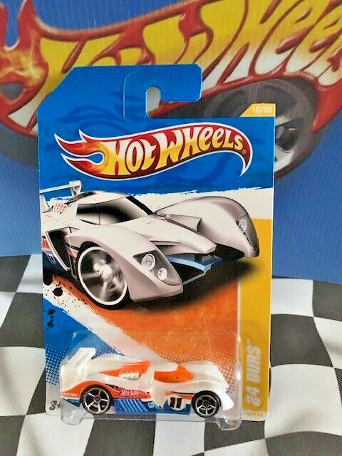 Hot Wheels 2011 New Models 10/50 010 24 Ours WHITE OH5 24 Hours of Le Mans