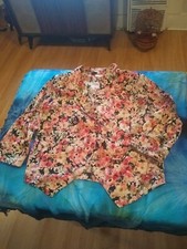 Lush Blazer Short XS Pansy Pink Floral Open Front Jacket