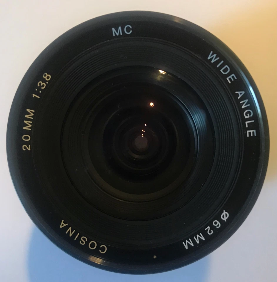 Objetivo gran angular Cosina 20mm f3.8 montaje Minolta MD - Imagen 3 de 4