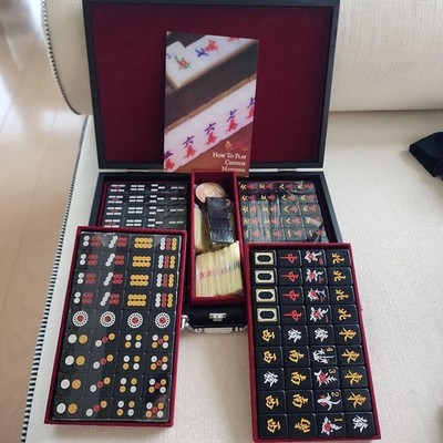 Mahjong set black tiles rulebook wood case ec