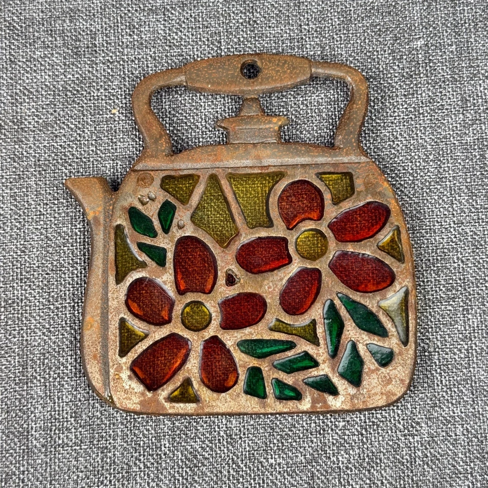 Tetera de vitral de metal vintage remache flor y estrella patrón decoración de cocina Foto 4 de 4