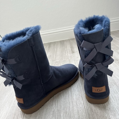 UGG BAILEY BOW II WOMEN SHORT BOOTS SUEDE NAVY Blue US 11 UK 7.5 EU 42 NEW NWOB - Picture 8 of 16