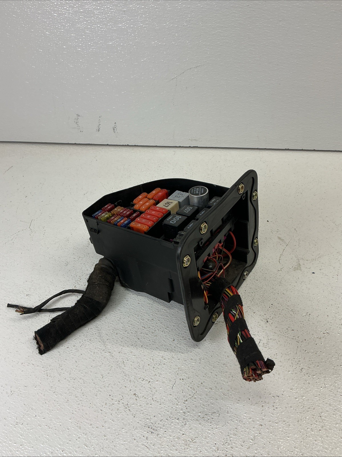 06-12 OEM Bentley Continental GT GTC Front Right Passenger Engine Bay Fuse Box