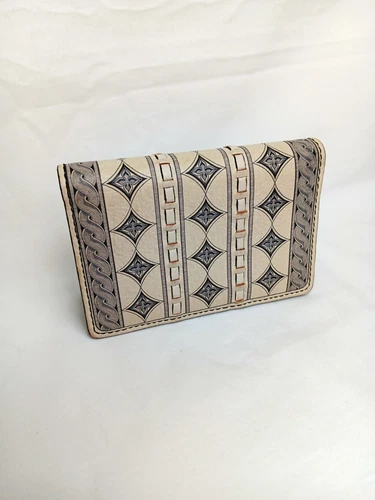 Brighton Ferrara LORENZA Cream White Leather Credit Card Case MSRP $80 NWT