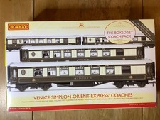 Hornby R4254 Venice Simplon-Orient-Express Pullman 4 Car pack c/w working lights
