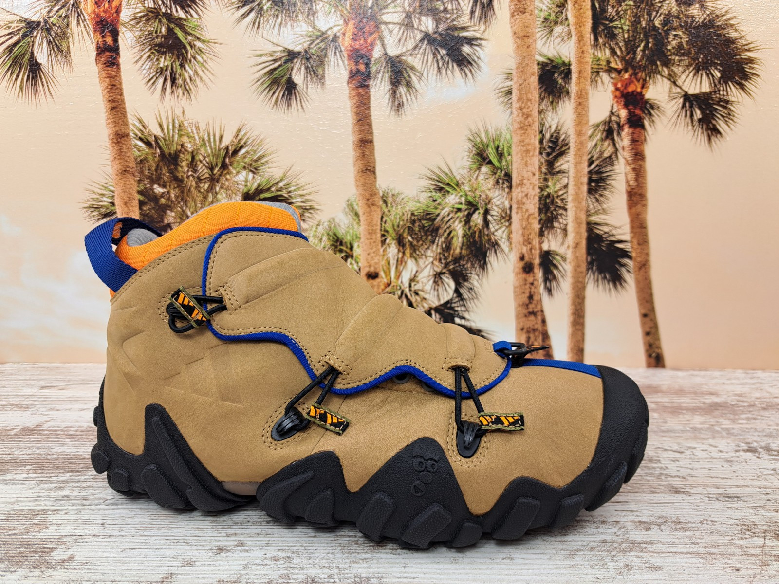 Adidas Radlander EQT Cardboard Brown Desert Hiking Trail Mens Sz