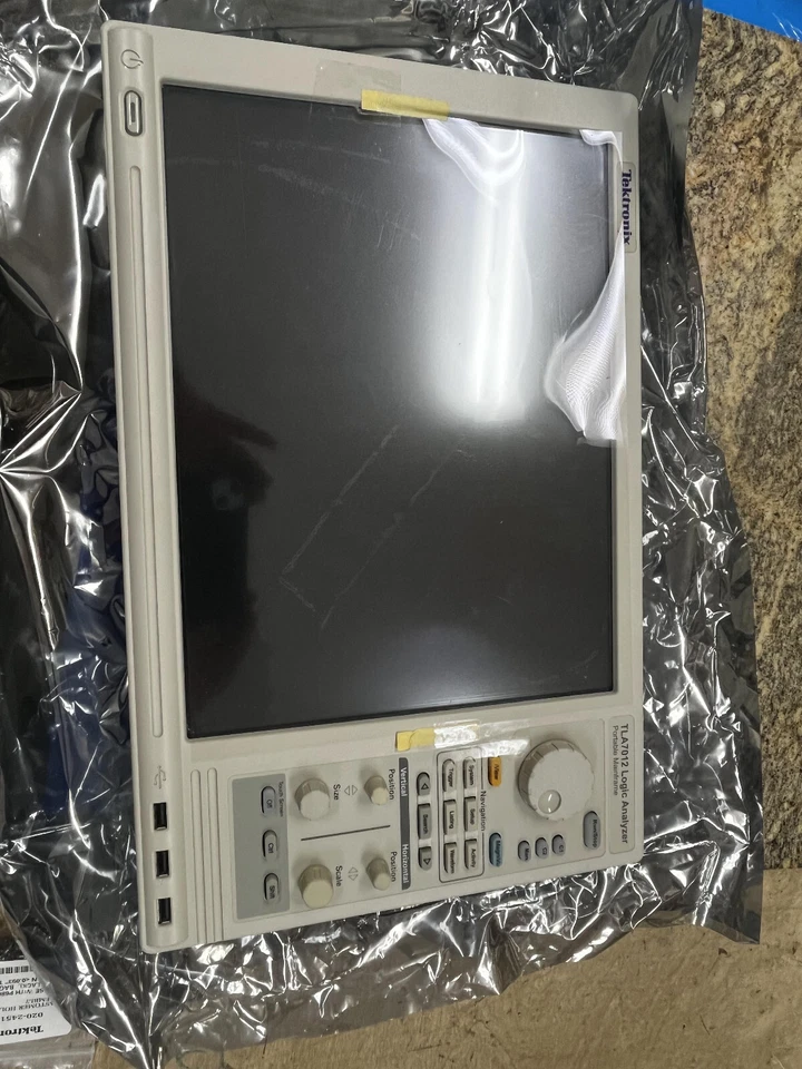 2FF Tektronix FOR TLA7012 Touchscreen Display Front Panel NEW - Image 2 of 4