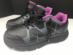 water resistant slip resistant shoes