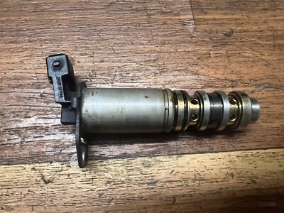 BMW E81 E82 E87 E88 E90 E91 E92 E93 E60 118i 318i 520i N43 Magnetventiil Vanos