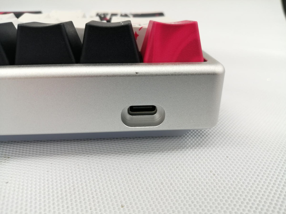 Yuki Aim Polar 65 Mechanical Gaming Keyboard Good Condition from