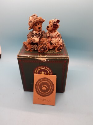 boyds bears and friends CB9503 EMMA AND BAILEY ''NAFOON TEA '' (1995).