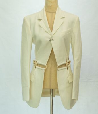 Weißer Blazer von Dion Lee mit Knotendetail