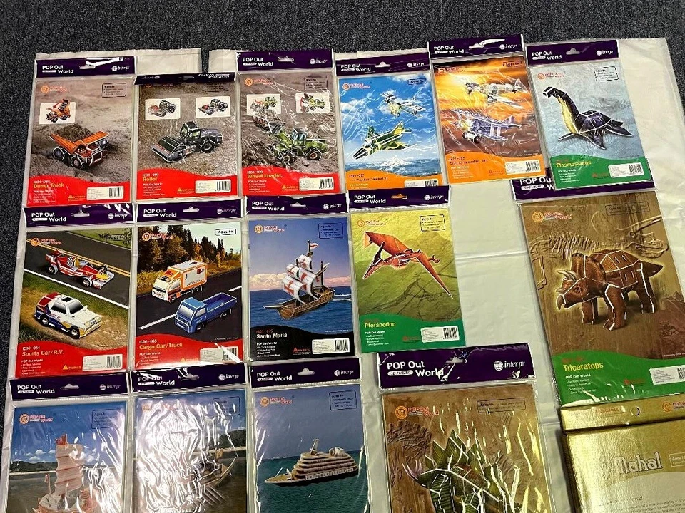 20 rompecabezas 3D POP OUT WORLD - empaquetados individualmente, coches, dinosaurios, aviones, barcos Foto 2 de 4