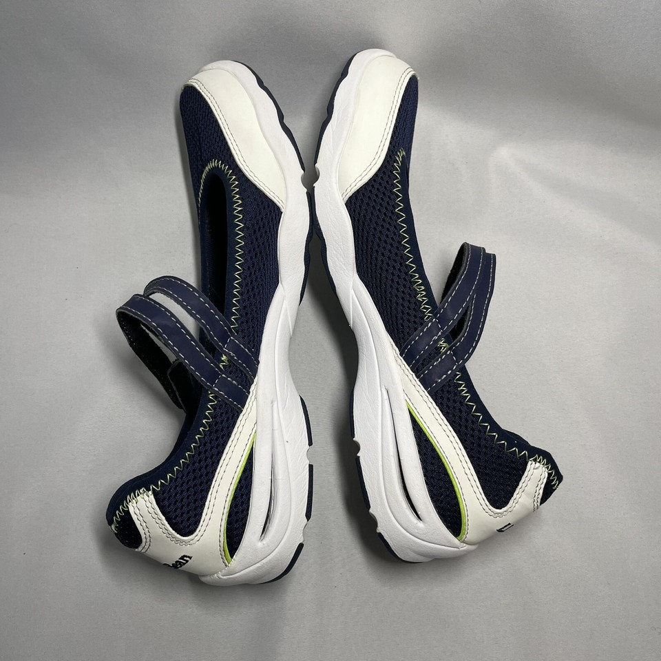 LL Bean Womens Size 9 Wide Mesh Water Shoes Blue Mary Jane Loafers Slip