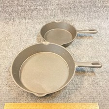 Lake & Trail 2 Piece Skillet Set 10 1/2 and 8...