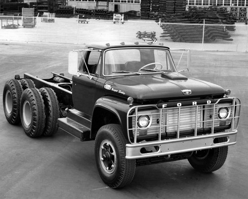 1963 FORD SUPER DUTY TRUCK 8.5X11 Photo