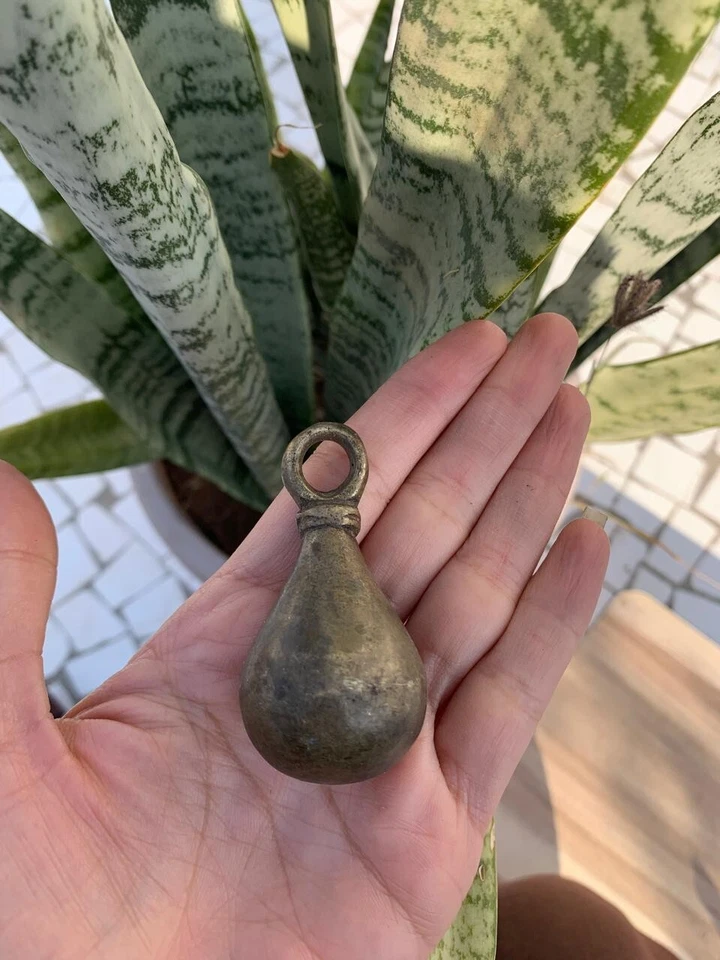 Campana de vaca de latón única primitiva vintage coleccionable 133 Foto 3 de 4