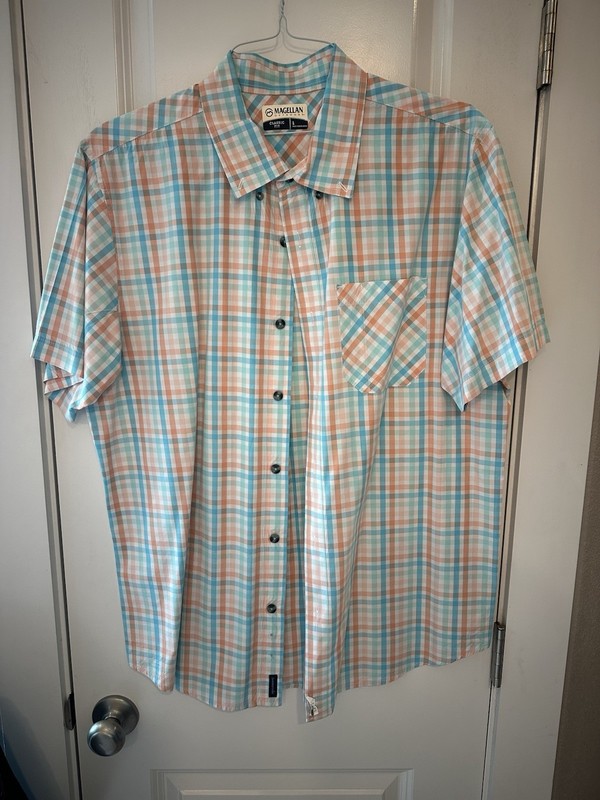 Magellan Outdoors Men's Short Sleeve Large