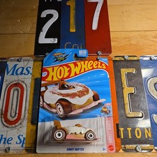 Hot Wheels Donut Drifter White 54/250
