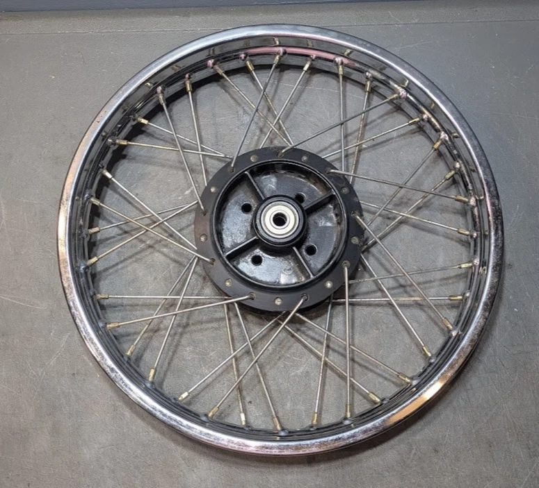 Yamaha DT100 MX100 RT100 Rear Wheel Rim Hub