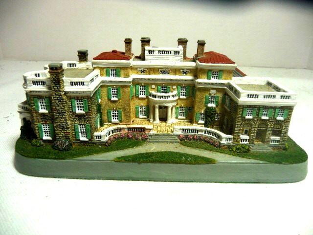 DANBURY Danbury Mint Homes of the Presidents Hyde Park Franklin Roosevelt House