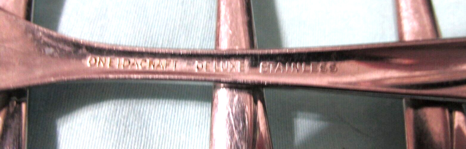Oneidacraft Oneida Deluxe Stainless LASTING ROSE 8 salad forks  6.25"