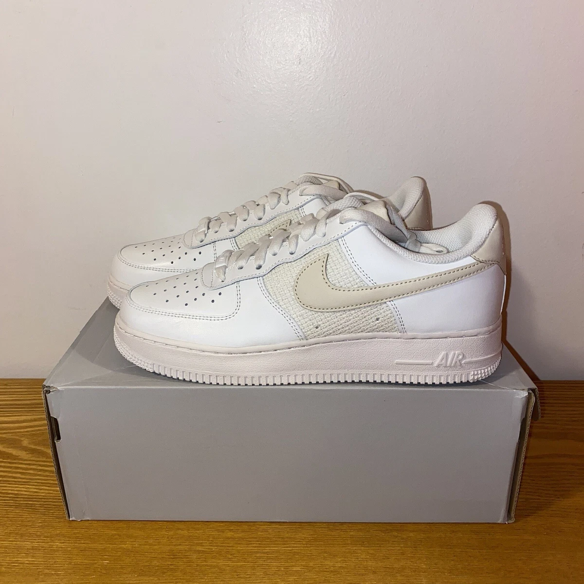Nike cross top stitch shoes