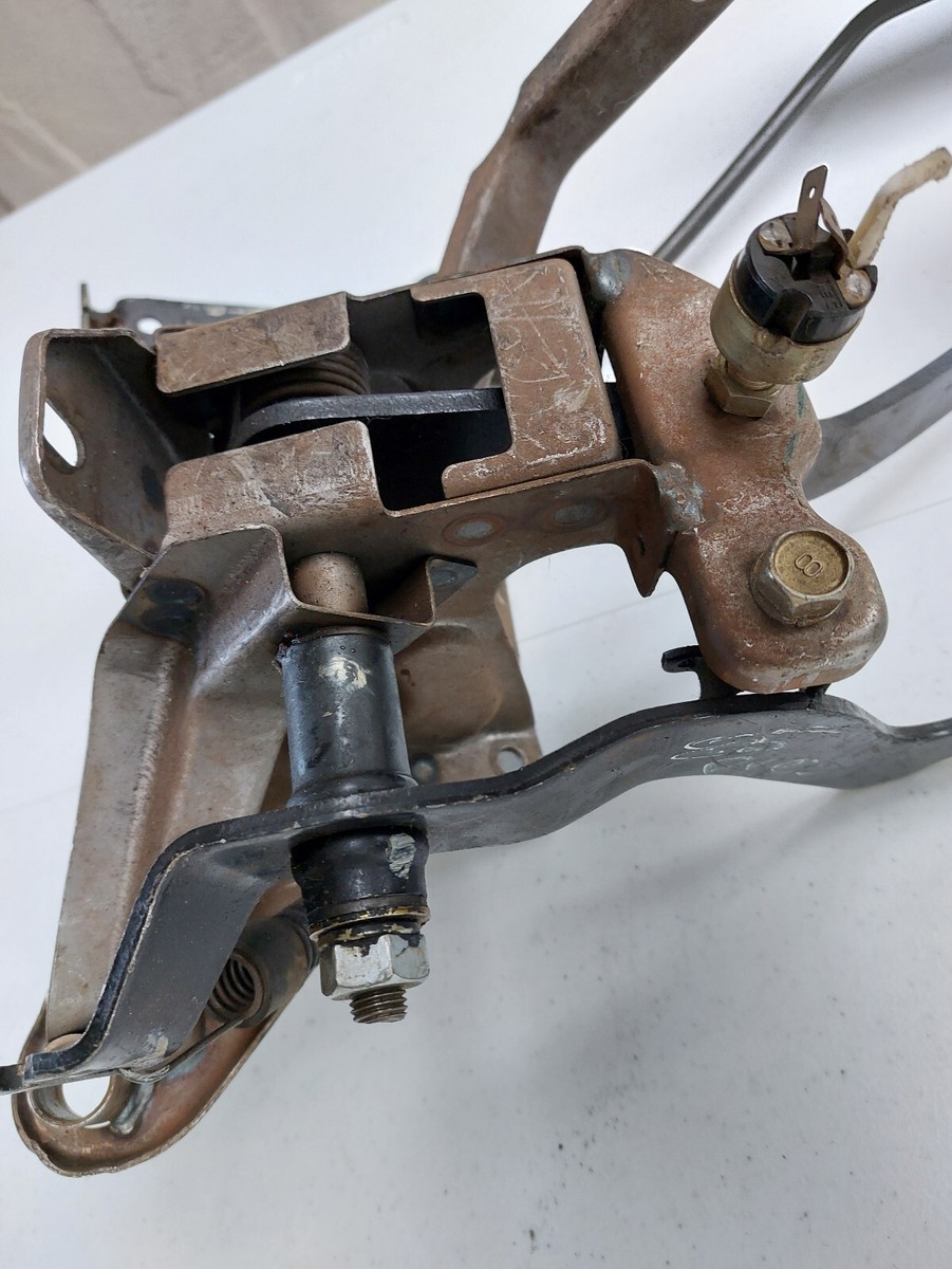 1983-1987 Honda Prelude 5-speed Pedal Assembly OEM brake gas