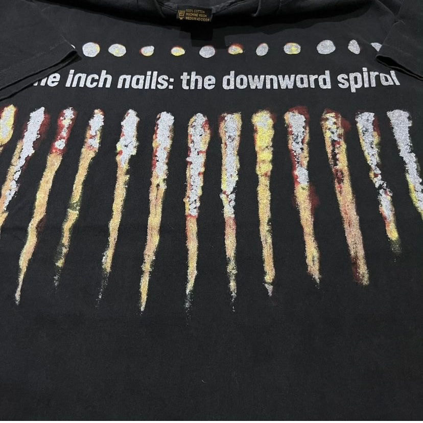 NIN Nine Inch Nails Vintage The Downward Spiral XL Single NIN Nine Inch Nails Vintage The Downward Spiral XL Single