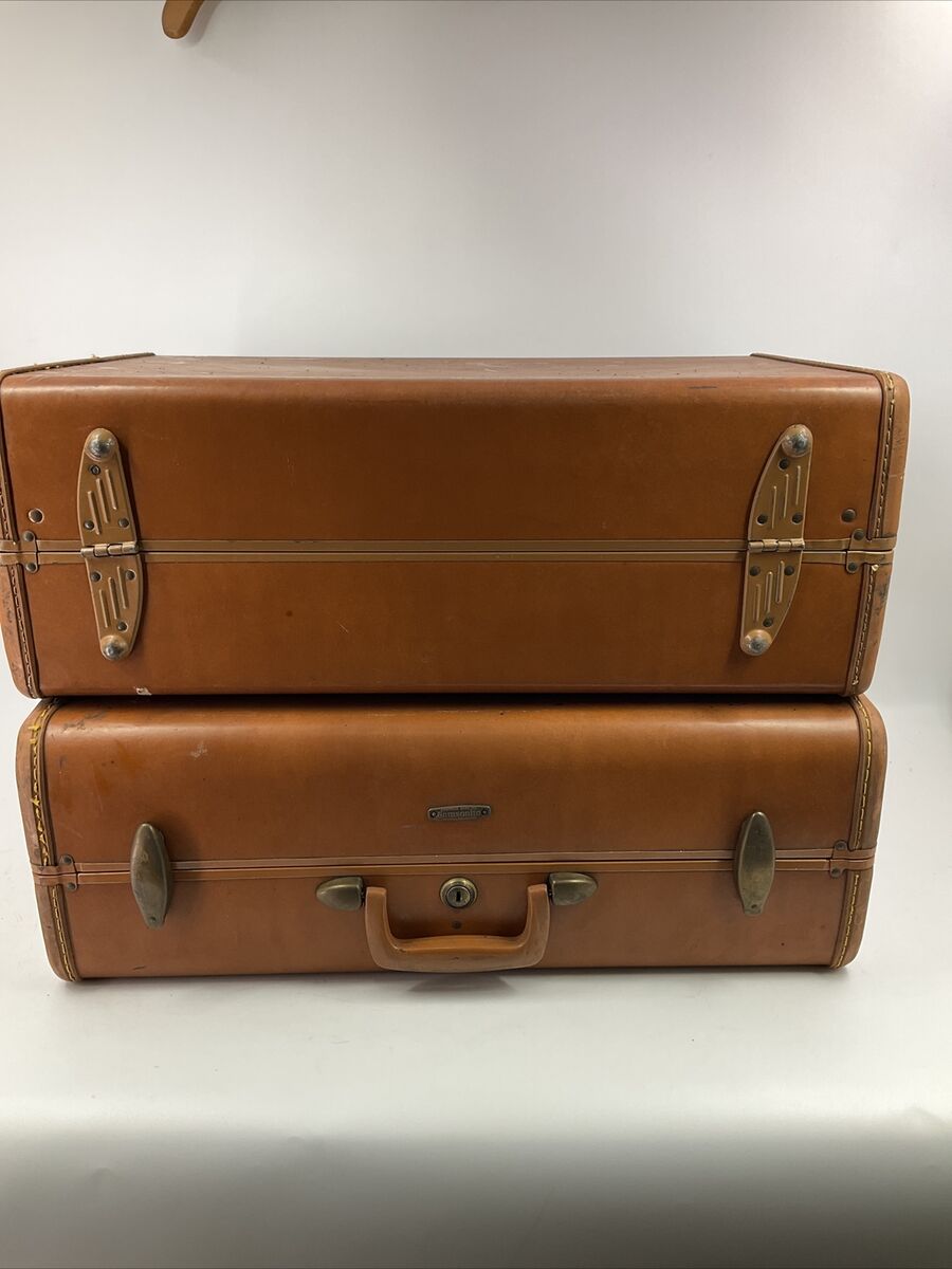 2 Vintage 1950s Samsonite Shwayder Bros Luggage 21x17x8 and 2 Vintage 1950s Samsonite Shwayder Bros Luggage 21x17x8 and