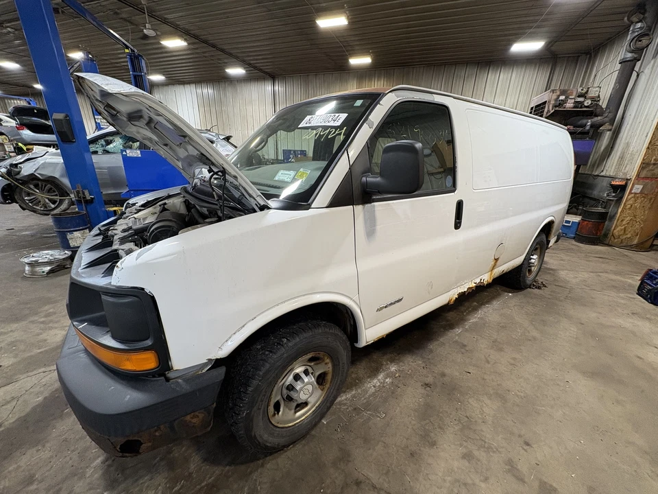 Used Front Right Door Window Regulator Front fits: 2006 Chevrolet Express 2500 v Foto 3 de 4