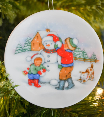 Hallmark - Let It Snow! - Collector's Plate - Classic Keepsake Ornament