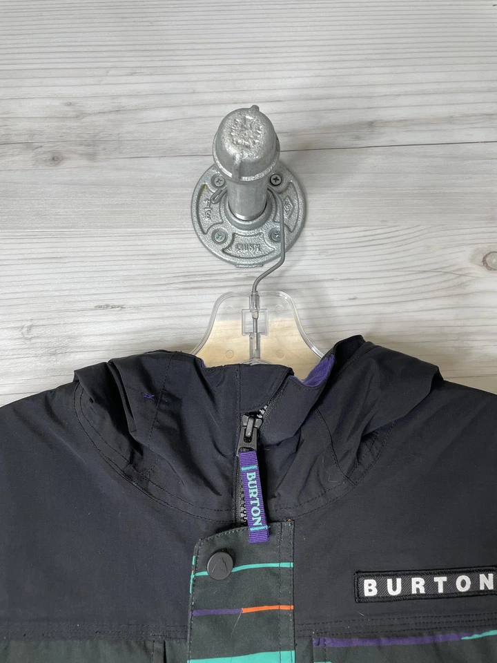 Chaqueta Burton Niños Mediana 10/12 Negra Rayas Encubierta Aislada Con Capucha Snowboard Foto 2 de 4