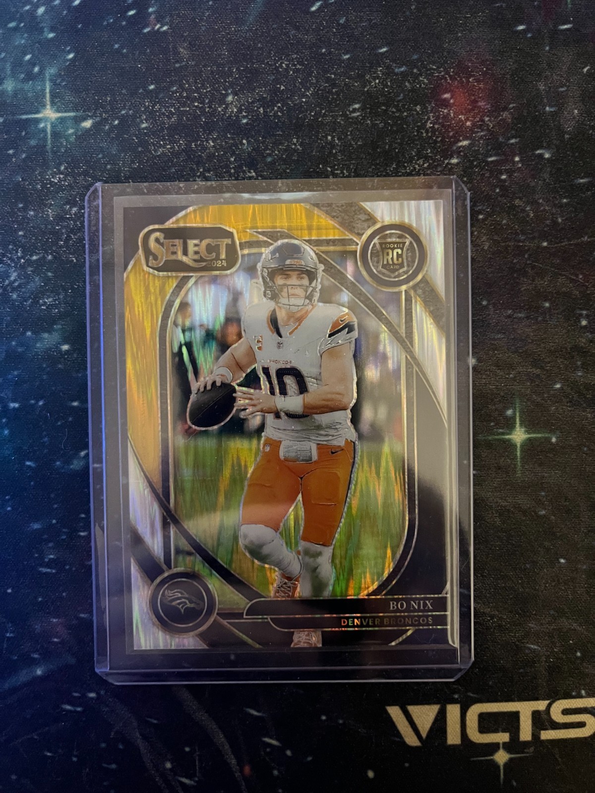 2024 Panini Select Club Level Bo Nix #221 Black & Gold Shock Prizm RC