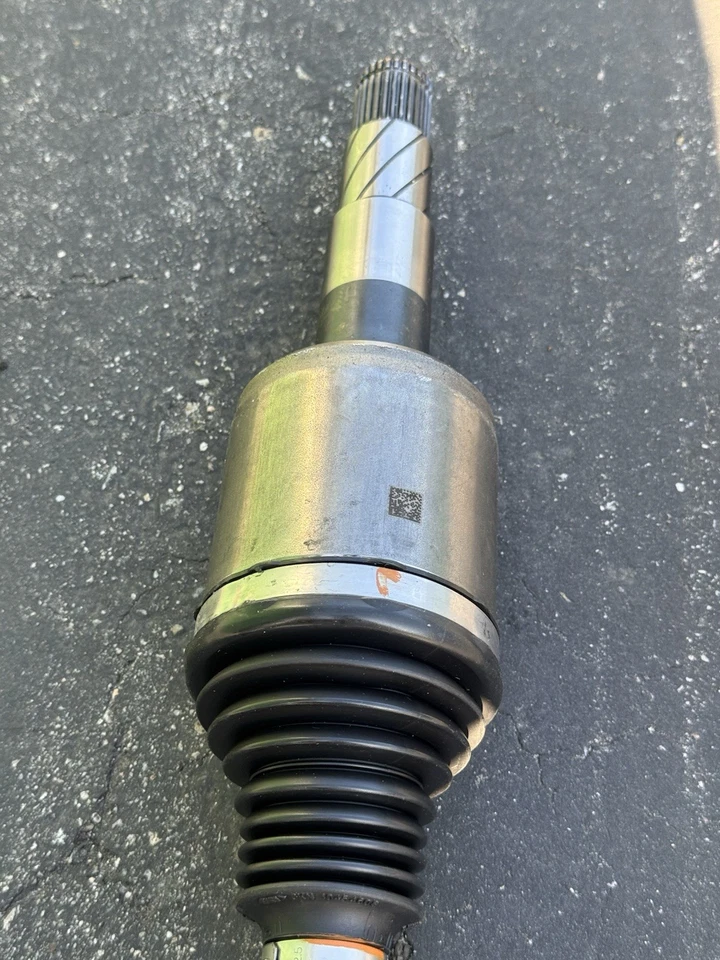 OEM 2020-2024 TESLA MODELO S EJE MEDIO EJE DELANTERO DERECHO 1420119-00-B Foto 4 de 4