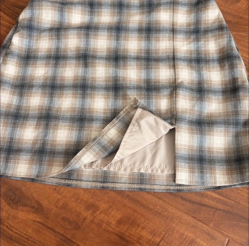 Antigua minifalda plisada a cuadros crema azul marino para mujer aspecto académico Y2K Foto 2 de 4