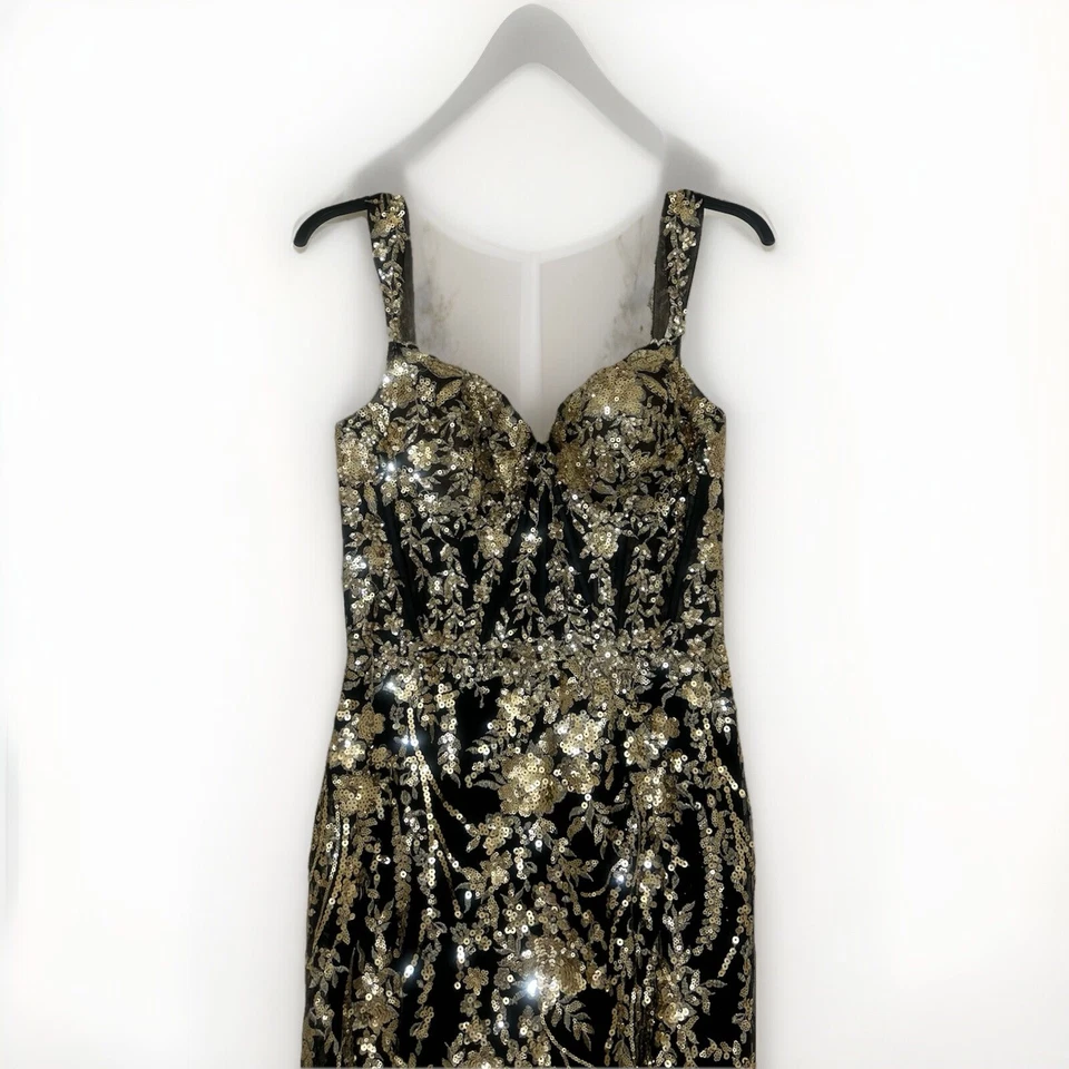 Vestido de graduación Sherri Hill negro dorado talla 8 organza Foto 2 de 4