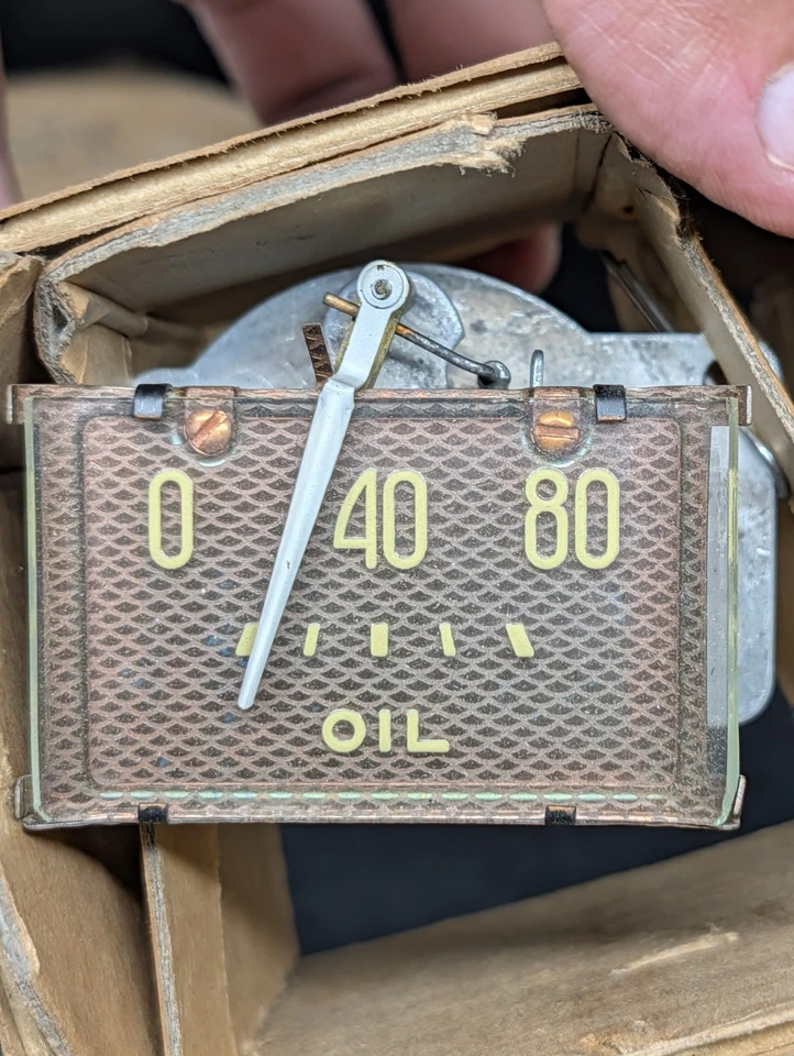 NUEVO 1942 1946 1947 1948 CHRYSLER INDICADOR DE PRESIÓN DE ACEITE INDICADOR DE TABLERO 1232794 Foto 3 de 4