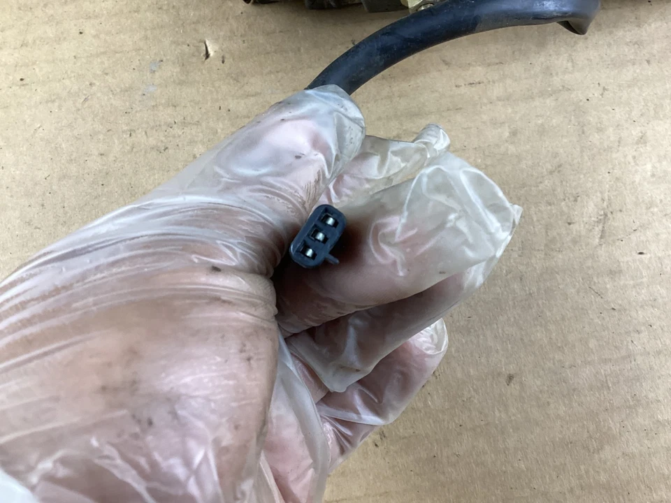 Espejo retrovisor lateral derecho Buick Century 1982-1996 pasajero manual Foto 2 de 4