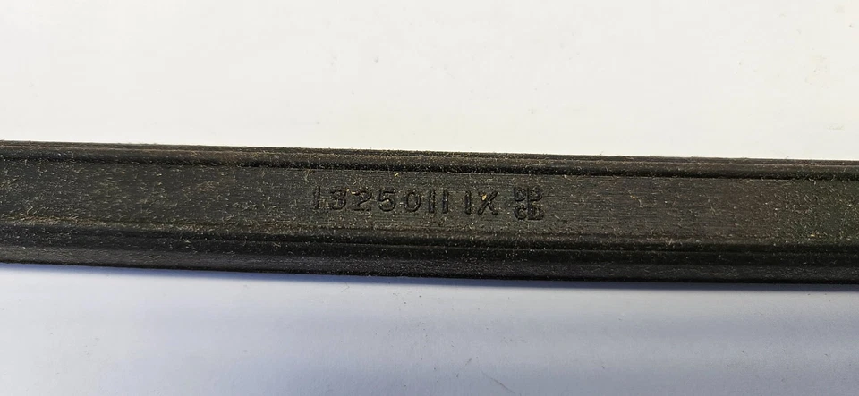 Chrysler DeSoto Dodge V8 1951-1954 par de sellos de cárter de aceite delantero y trasero 1325011 nuevo de lote original Foto 4 de 4