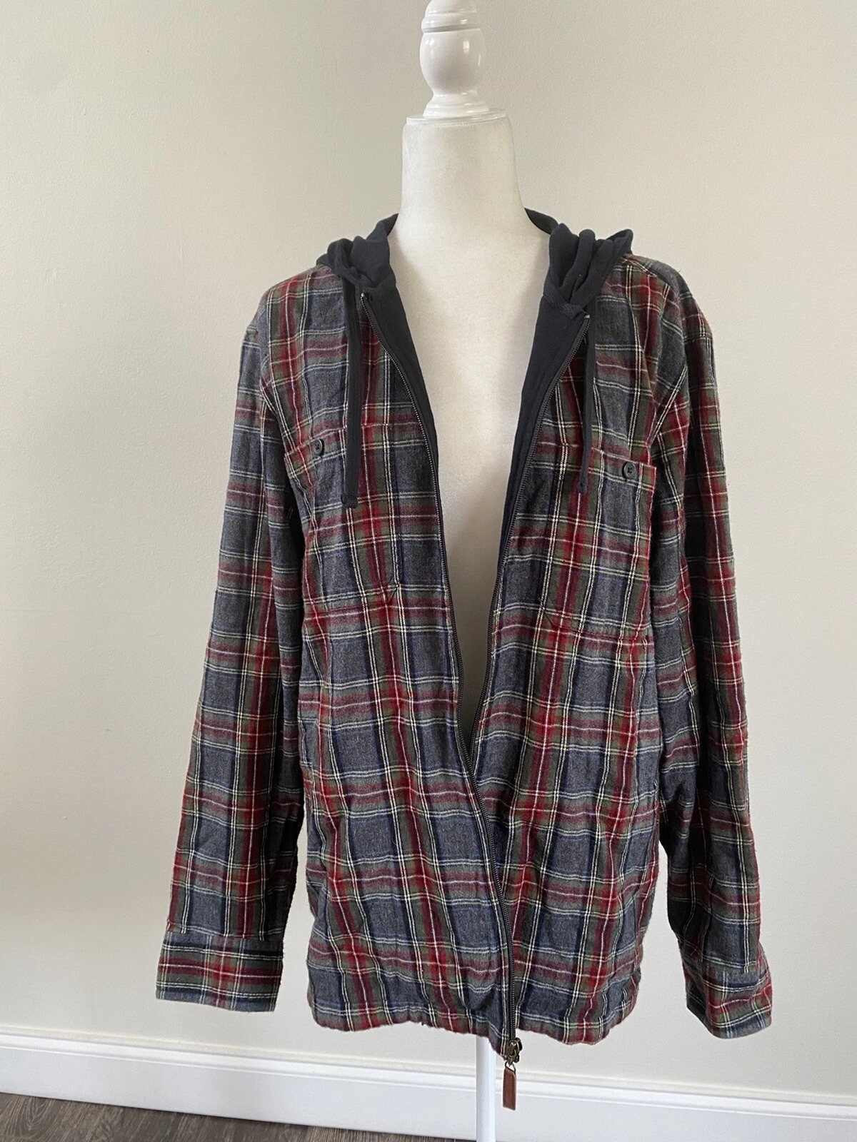 L.L. Bean Men's Plaid Lined Sz L Reg Lined Hooded LS Pockets Full Zip Jacket
